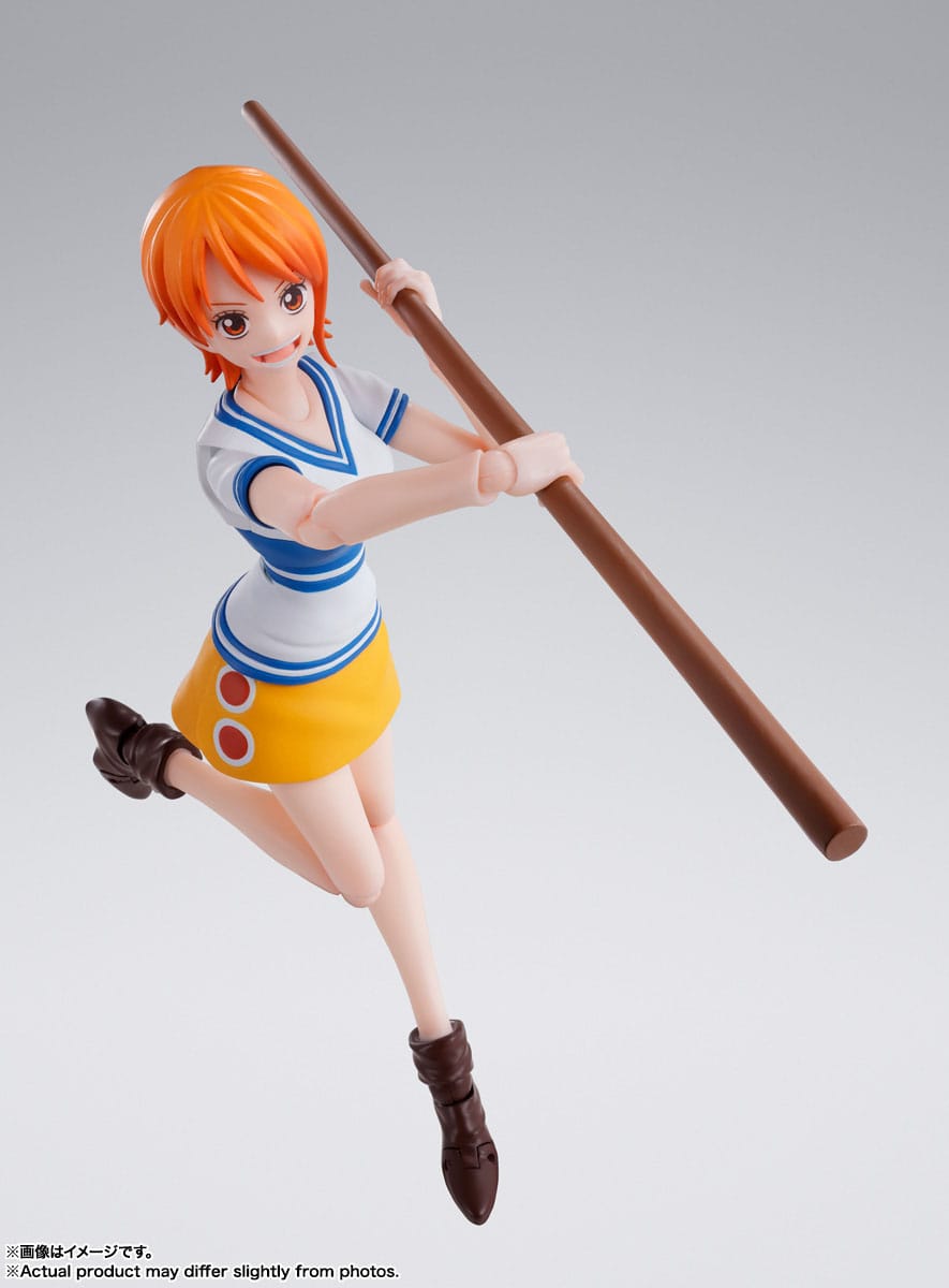 Bandai S.H. Figures One Piece - Nami Romance Dawn (14 cm)