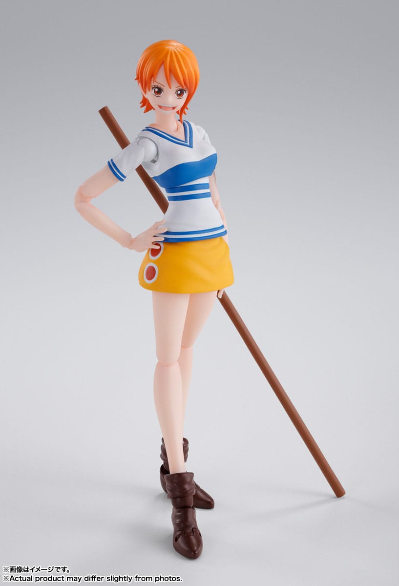 Bandai S.H. Figures One Piece - Nami Romance Dawn (14 cm)