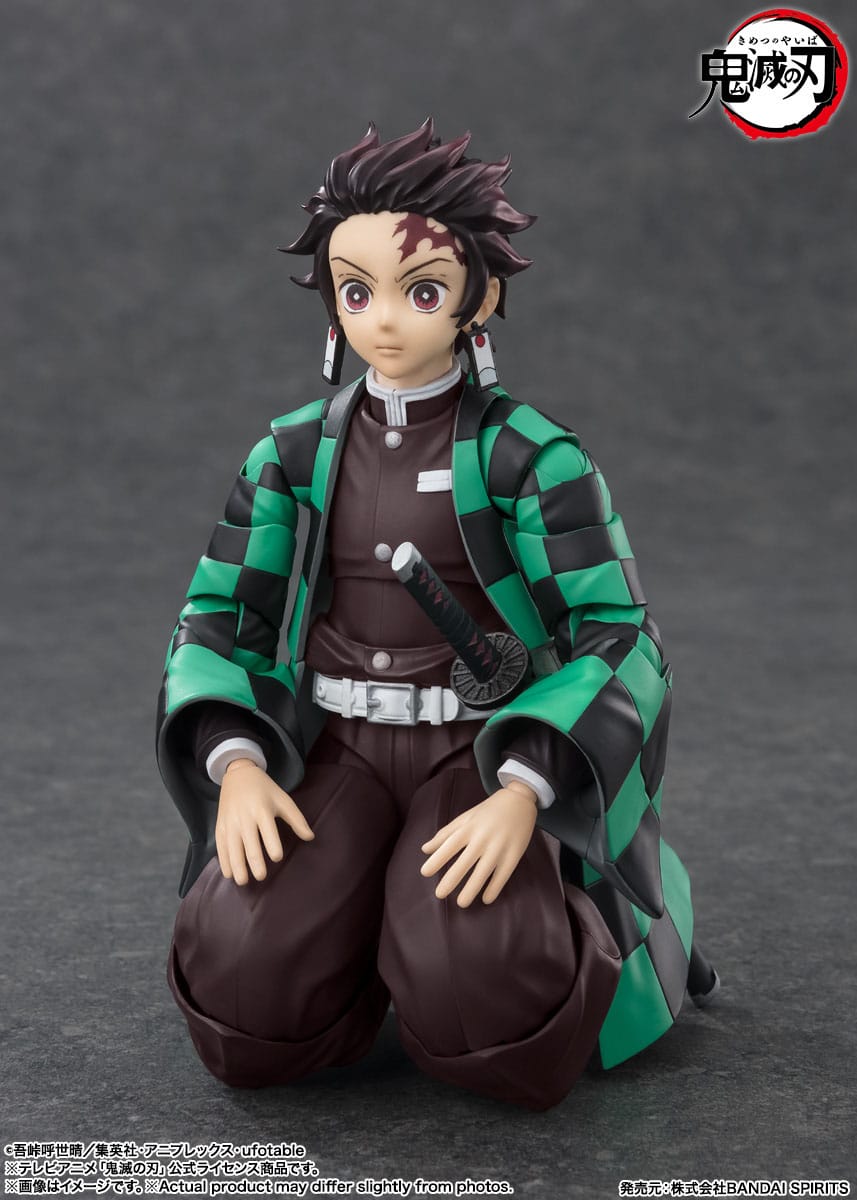 Bandai S.H. Figuarts Demon Slayer - Kimetsu no Yaiba Tanjiro Kamado Action Figur (14 cm)
