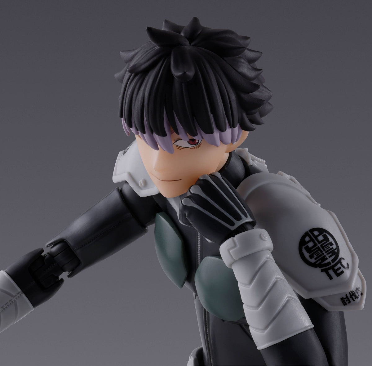 Bandai S.H. Figuarts Kaiju No. 8 -  Gen Narumi (15 cm)