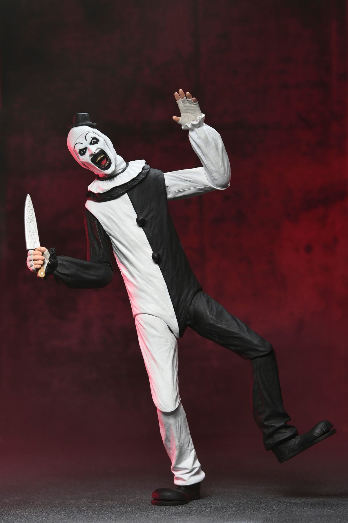 NECA Terrifier - Ultimate Art the Clown Action Figure (17 cm)