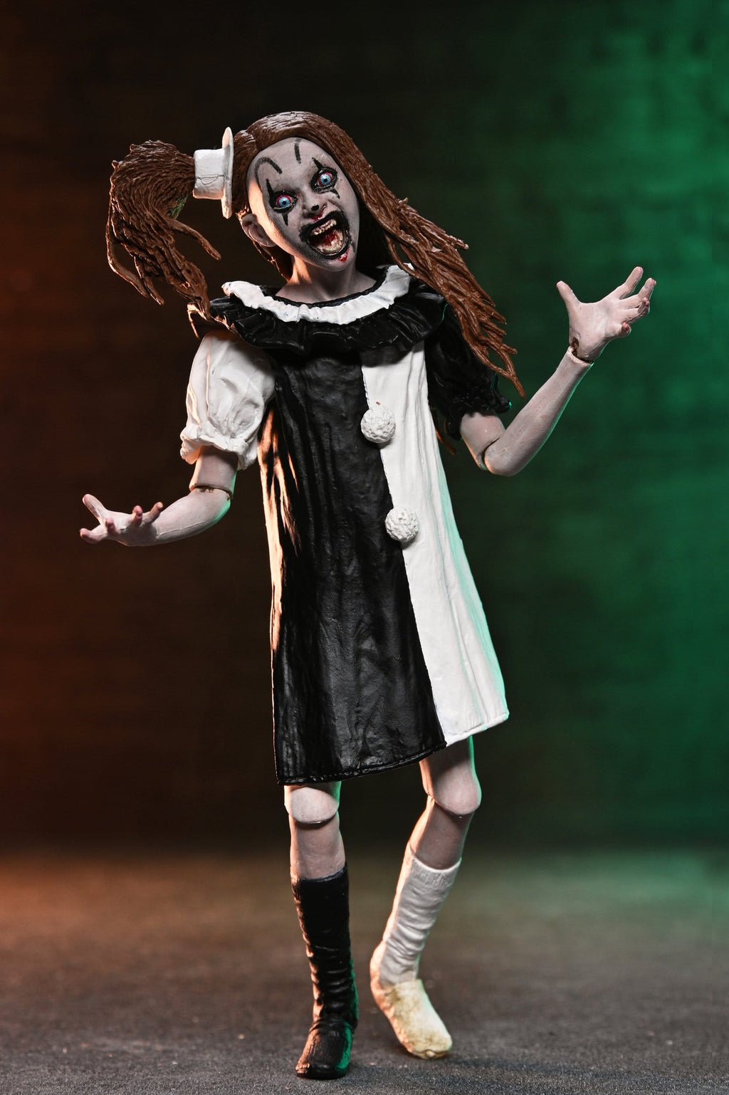 NECA Terrifier 2 - Ultimate Art the Clown & Little Pale Girl 2-Pack (18 cm)