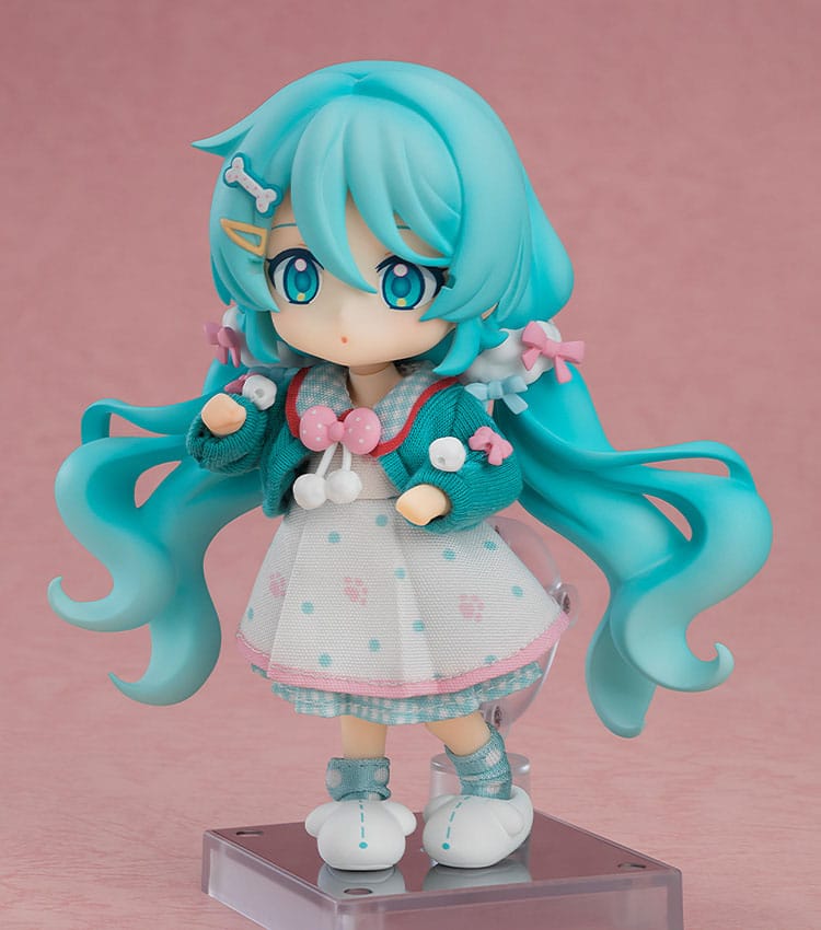 Good Smile Company Nendoroid Doll Hatsune Miku - Character Vocal Series 01: Loungewear Outfit Ver. (10 cm)