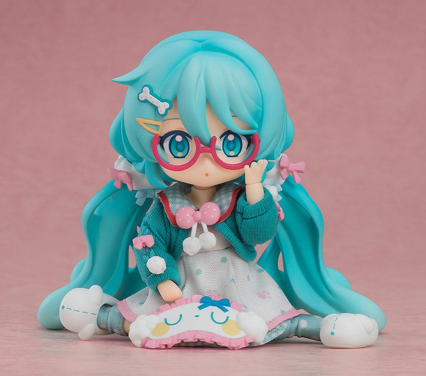 Good Smile Company Nendoroid Doll Hatsune Miku - Character Vocal Series 01: Loungewear Outfit Ver. (10 cm)